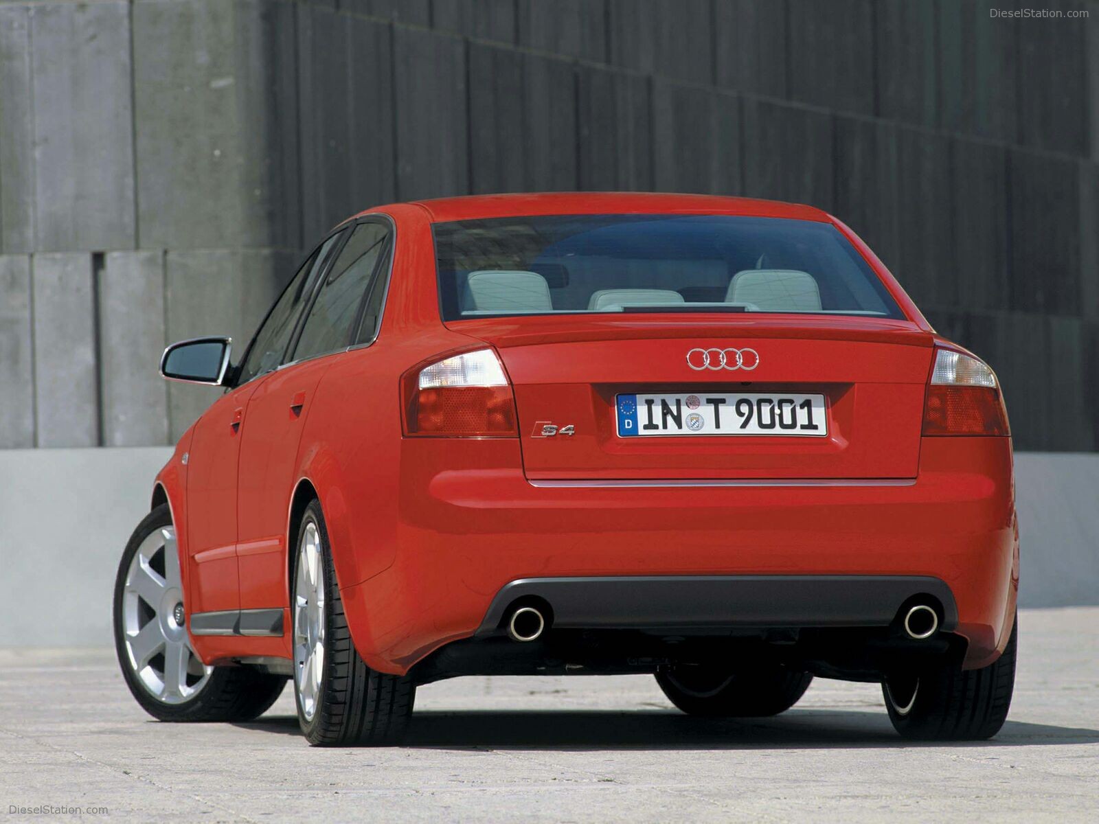Audi S4 (2003)